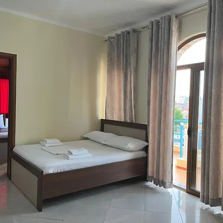 Villa Laura *
