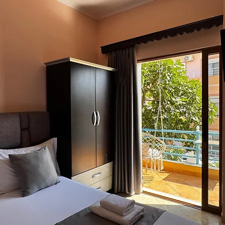 Laura