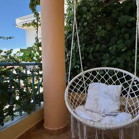 Villa Laura *
